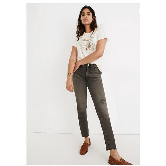 Madewell Denim - MADEWELL | The Perfect Vintage Jean Black Knee Rip 26